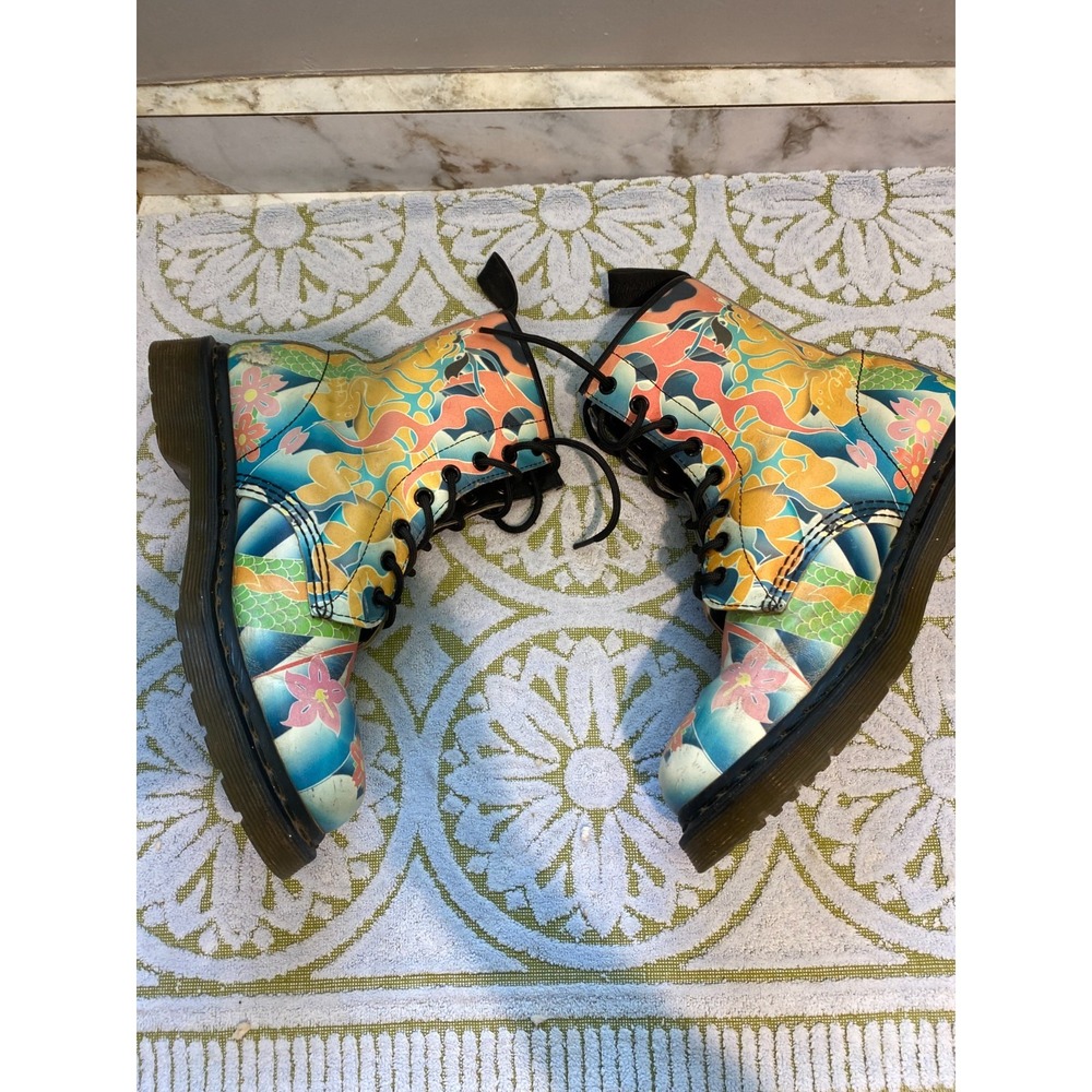 Doc Martens Psycho Tattoo 1460 Leather Boots Women's US 7 & UK 5 Rare Few Scuffs - Picture 16 of 16